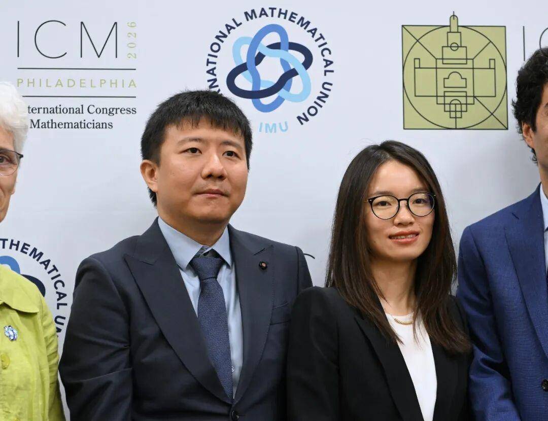 王虹和邓煜拿菲尔兹奖很难吗？怎样才能拿这个奖？
